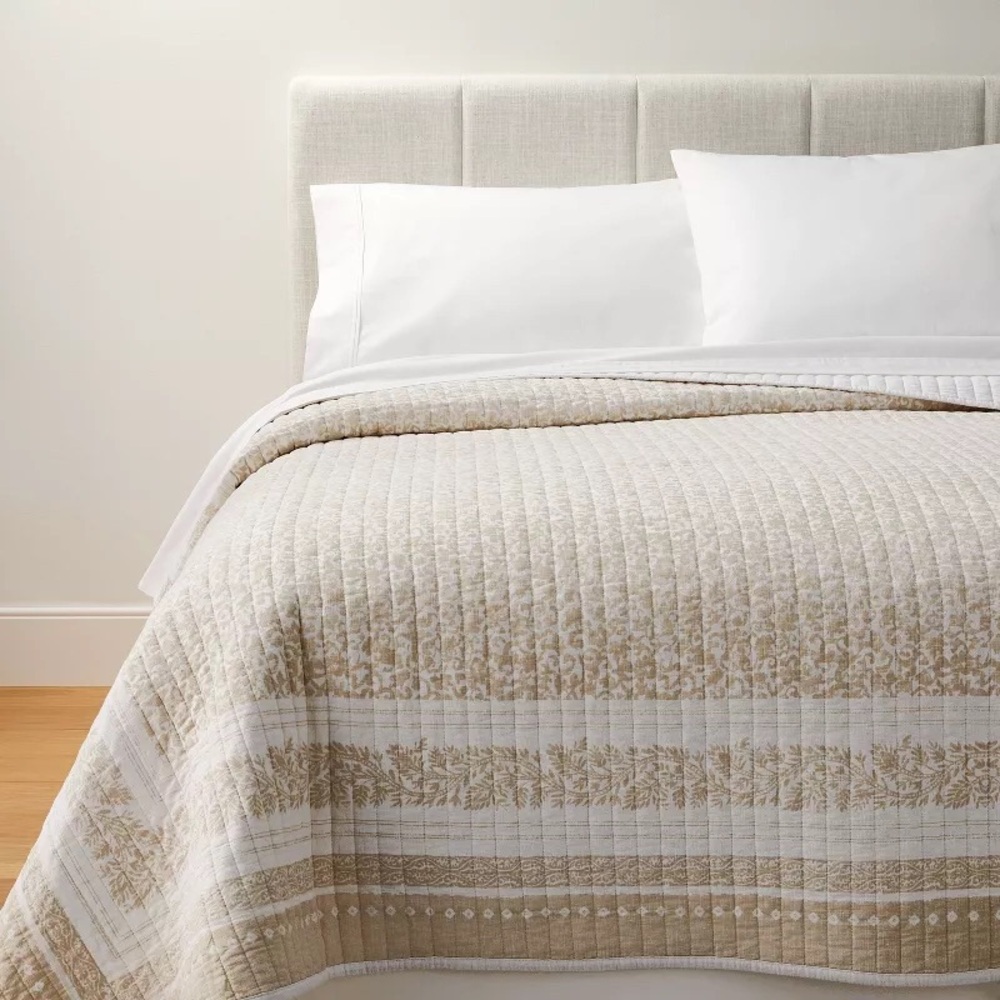 Queen Decorative Border Cotton Slub Wood Block Quilt - Threshold Studio McGee